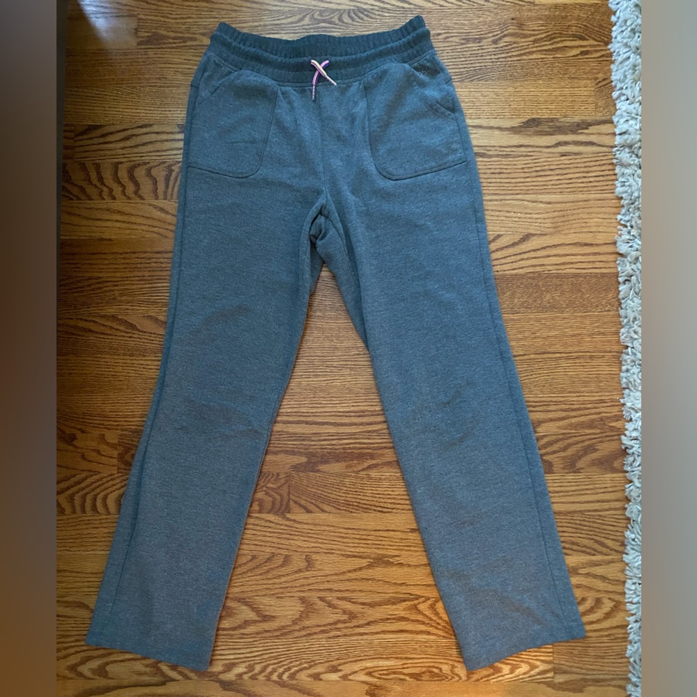 Grey straight leg sweatpants